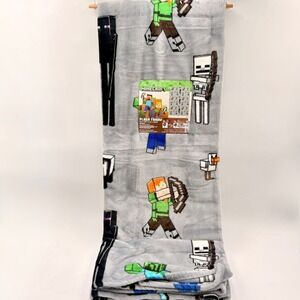 Minecraft Plush Throw Blanket Gray 46x60 Alex Steve Enderman Skeleton Zombie